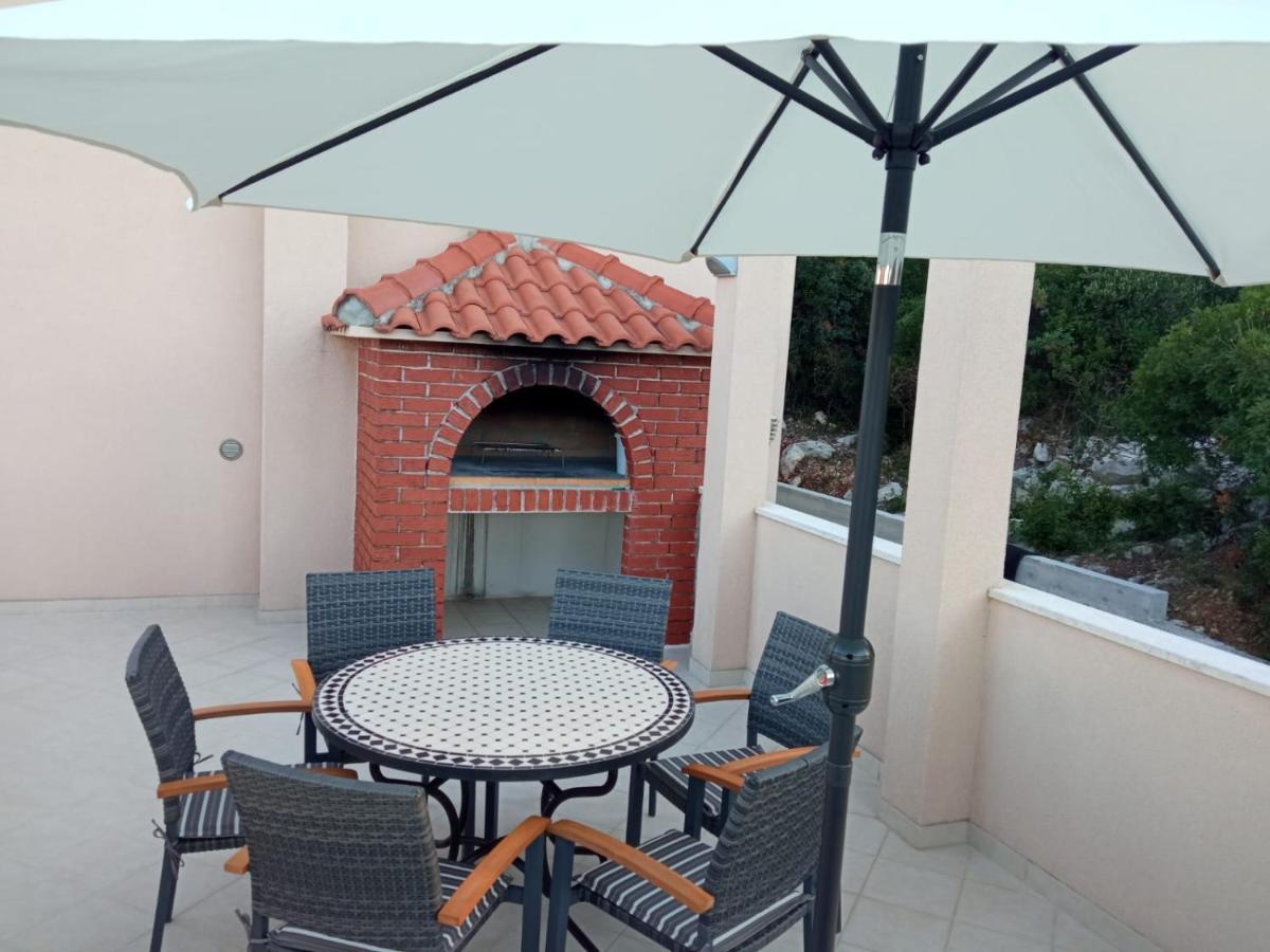 Apartmani Ferdi Trogir Eksteriør billede