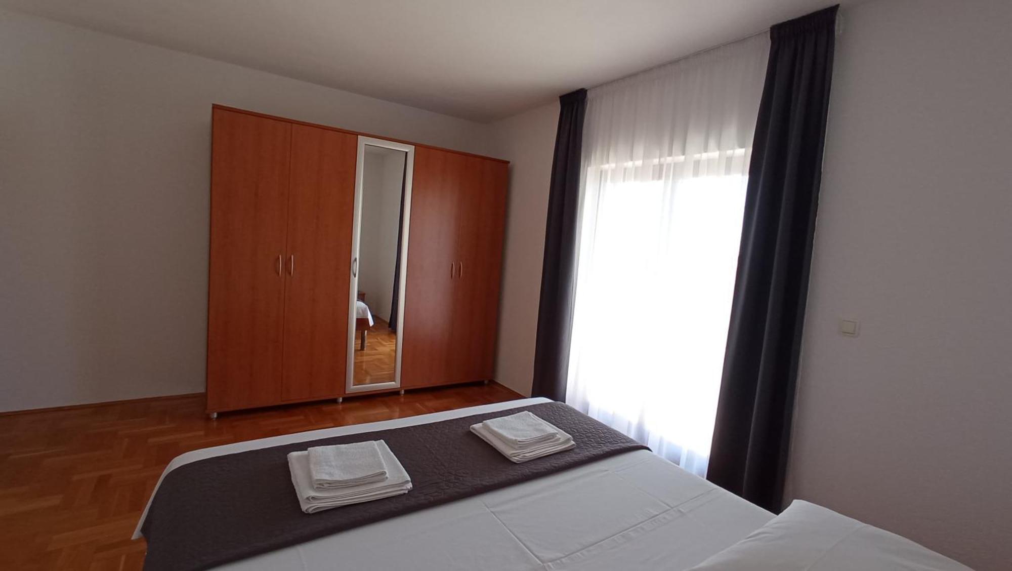 Apartmani Ferdi Trogir Eksteriør billede