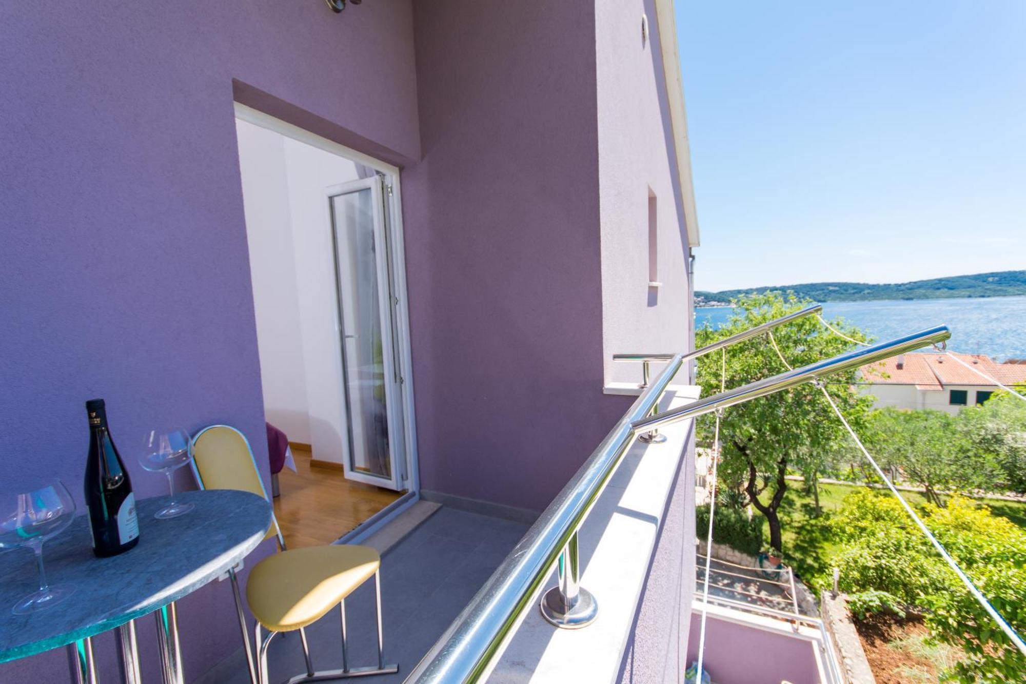 Apartmani Ferdi Trogir Eksteriør billede